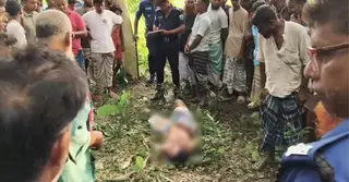 পাবনার আতাইকুলায় আ. লীগ নেতাকে গলা কেটে হত্যা